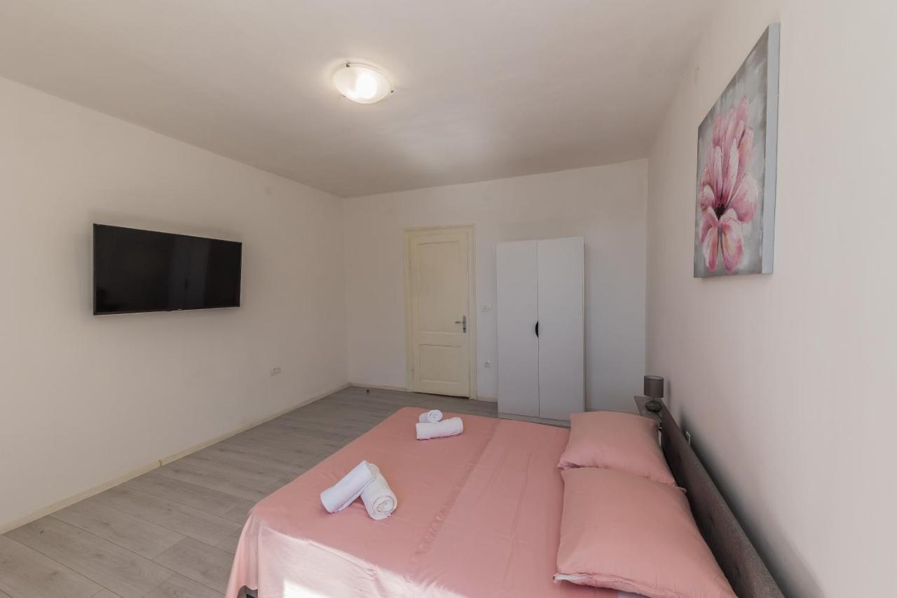 Seafront Apartments Karlo Kaštela 外观 照片