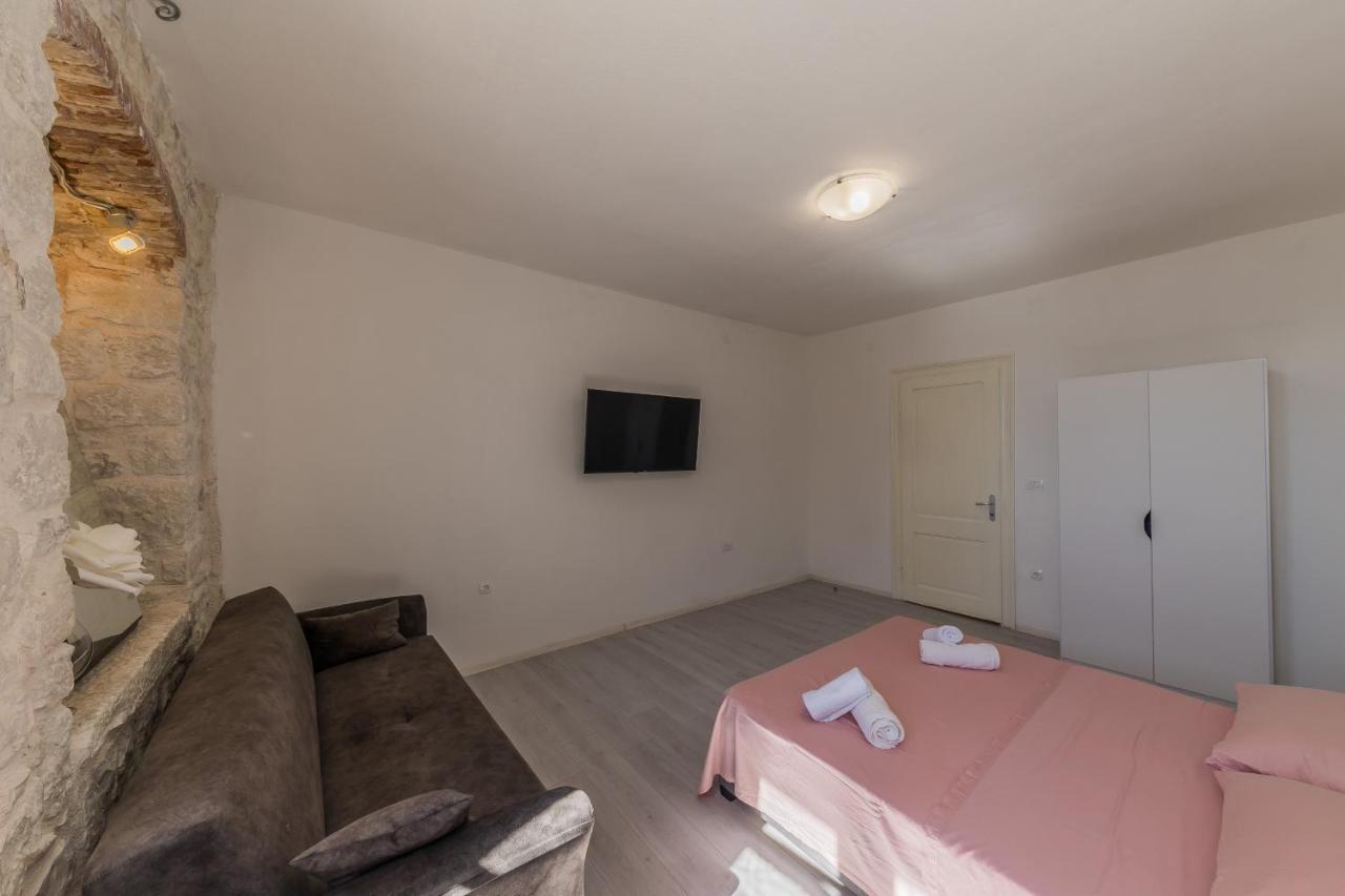 Seafront Apartments Karlo Kaštela 外观 照片