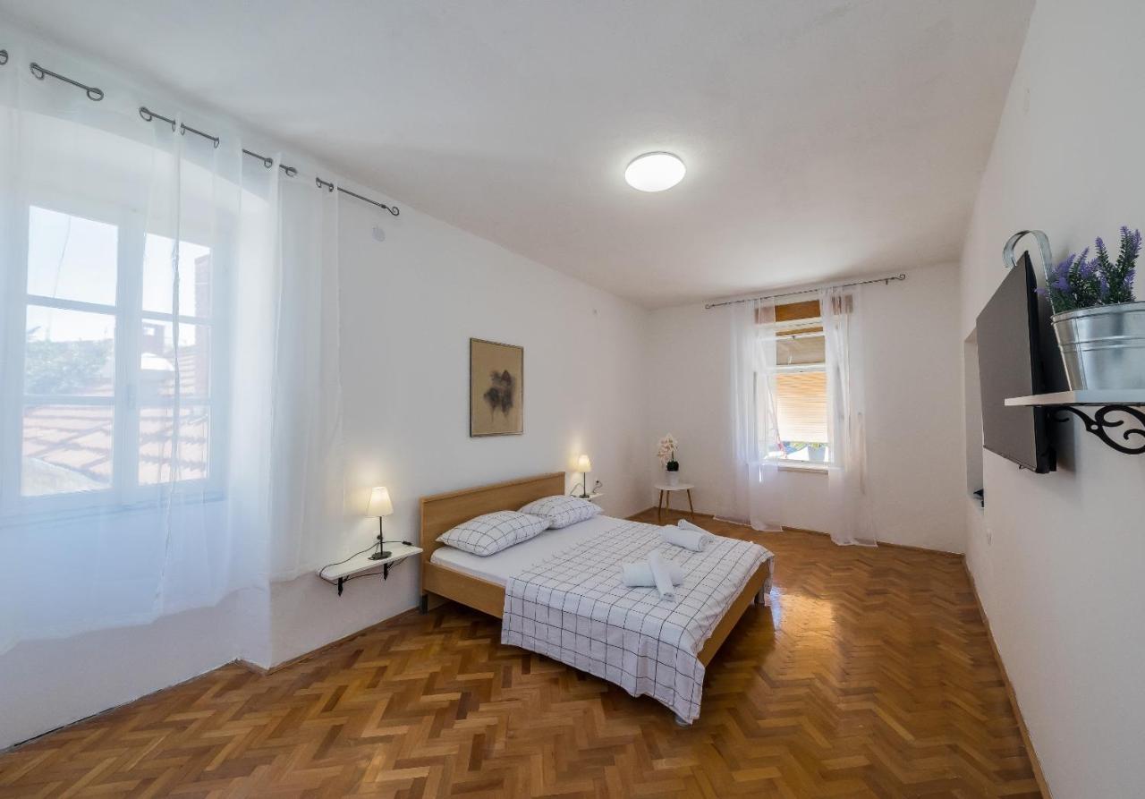 Seafront Apartments Karlo Kaštela 外观 照片